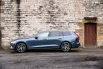 Volvo V60 D3 Inscription 2018 года (UK)